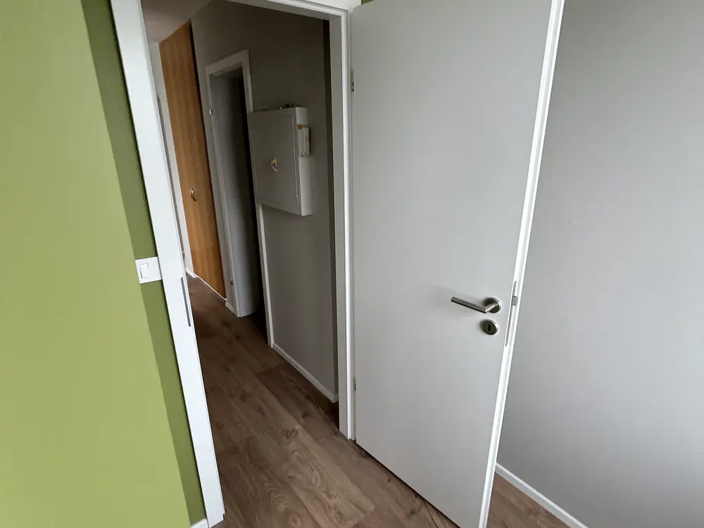 Hurð og vandaður smíafrágangur innandyra